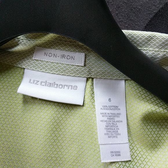 Button down blouse - Picture 5 of 5